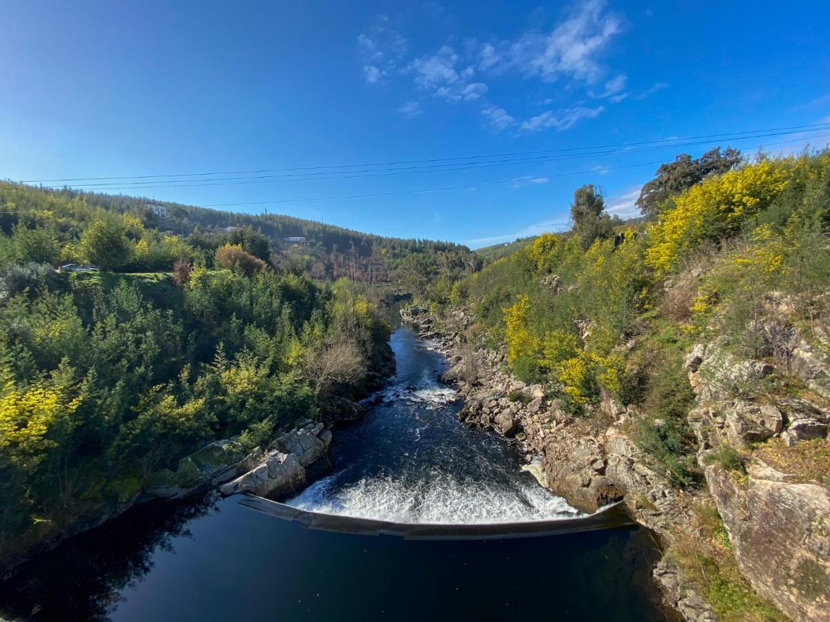 Encosta Do Sol Διαμέρισμα Canas de Senhorim Εξωτερικό φωτογραφία